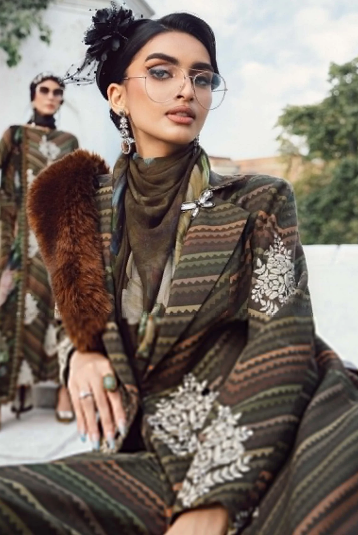 3 Piece Stitched Embroidered Linen Rani Mahal by Maria B M prints Fall Edit'25 Winter Collection MB25FE-5B