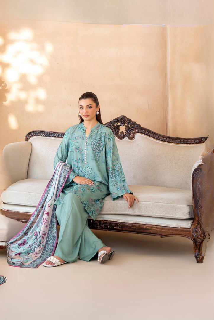 3 Piece Stitched Digital Printed Winter Linen From MALHAR EDIT'25 |  VOL 01 - 10