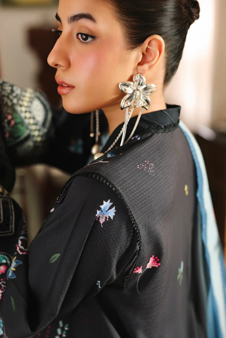 3 Piece Stitched Qalamkar Qprint'25 QW# 06 (B) SKYE