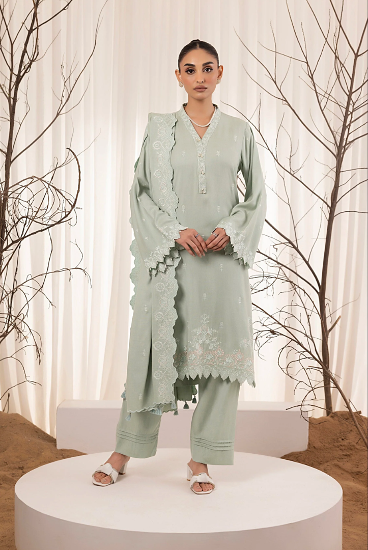 3 Piece Stitched Embroidered Cashmi Wool With Lakhany Winter Embriodered Shawl collection 02