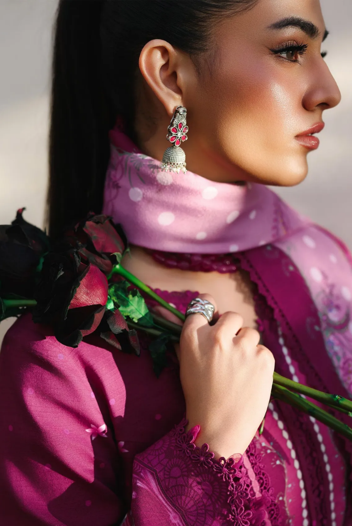 3 Piece Stitched Qalamkar Qprint'25 QW # 01 (B) JORIS