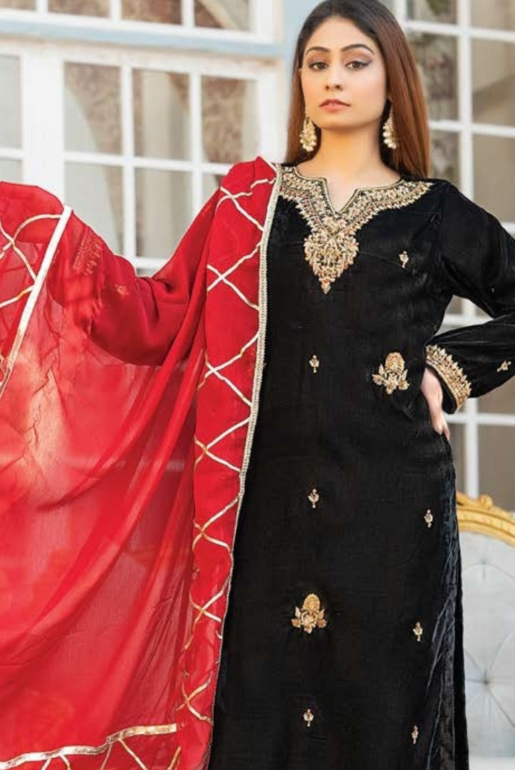 3 Piece Stitched Luxury Velvet Handwork Suits Collection From Iqra By Anarkali - 02
