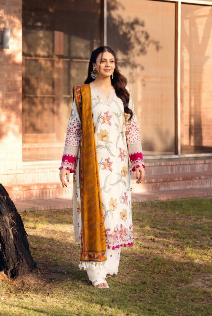 3 Piece Stitched Luxury Winter Suits Collection'24 By Manara - PHULKARI