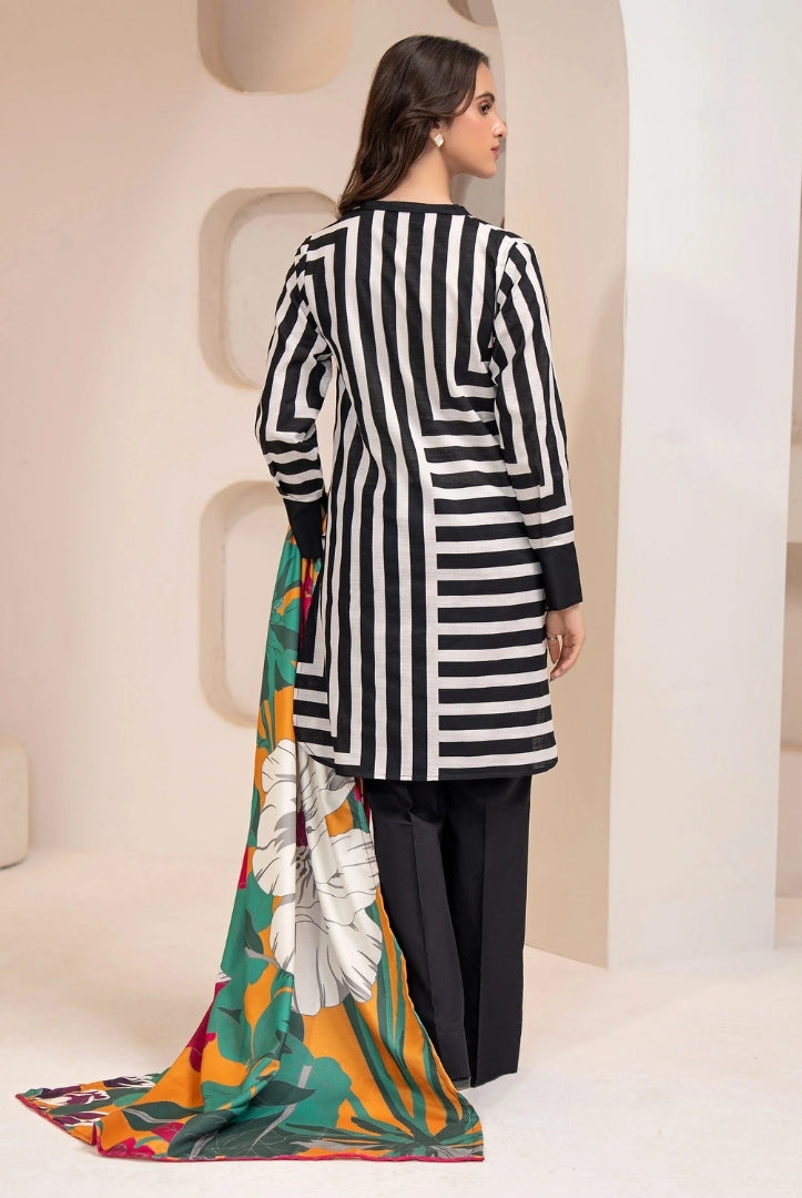 2 Pc Stitched Printed Khaddar Suit By Limelight Winter Collection - 32