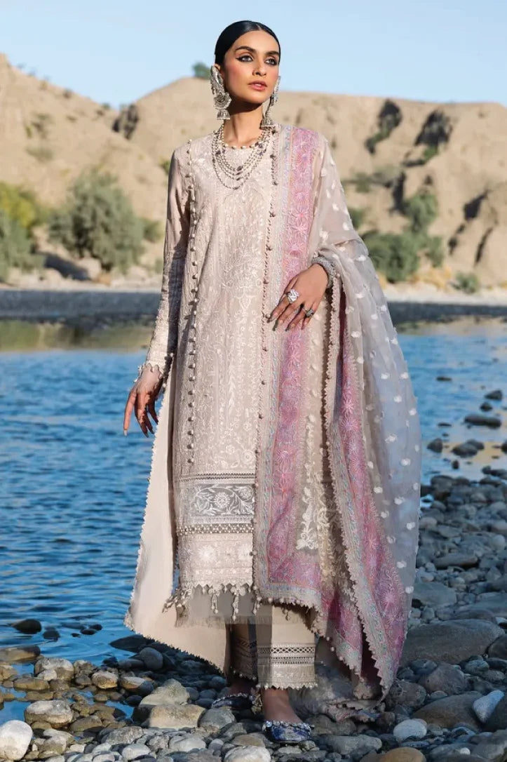 3 Piece Stitched Luxury Lawn Suit By Sana Safinaz - AN-00968