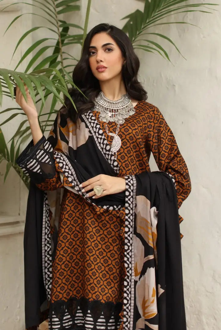 3 Piece Stitched Embroidered Linen Shawl Suits From Virsa By Charizma - 07