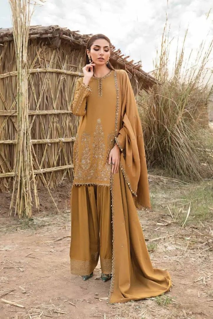 3 Piece Stitched Printed Linen Suit From Maria.B M.Prints Winter Edition'24 - 18
