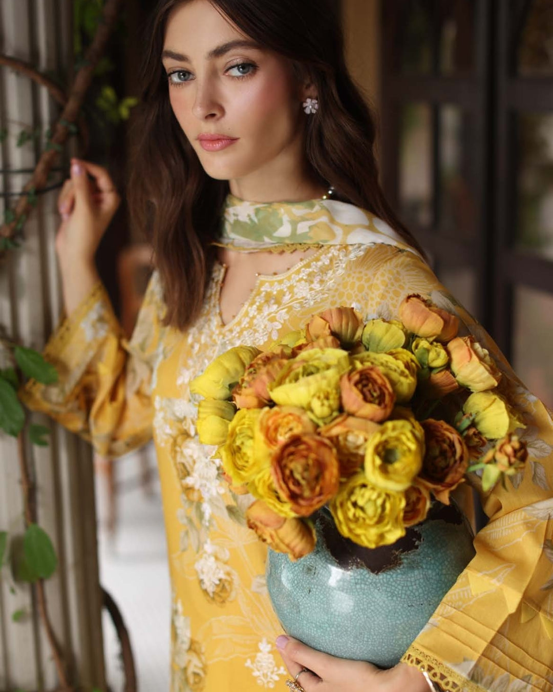 3 Piece Stitched Embroidered Chikankari Lawn Suits from Aafreen By Riaz Arts - 05