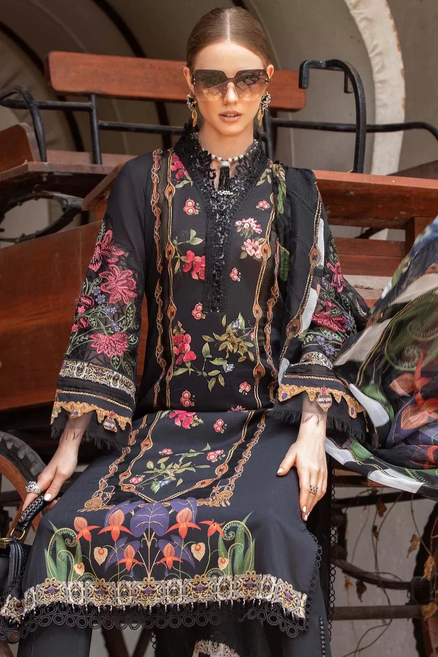 Maria.B M.Prints 3 Piece Stitched Suit - 01