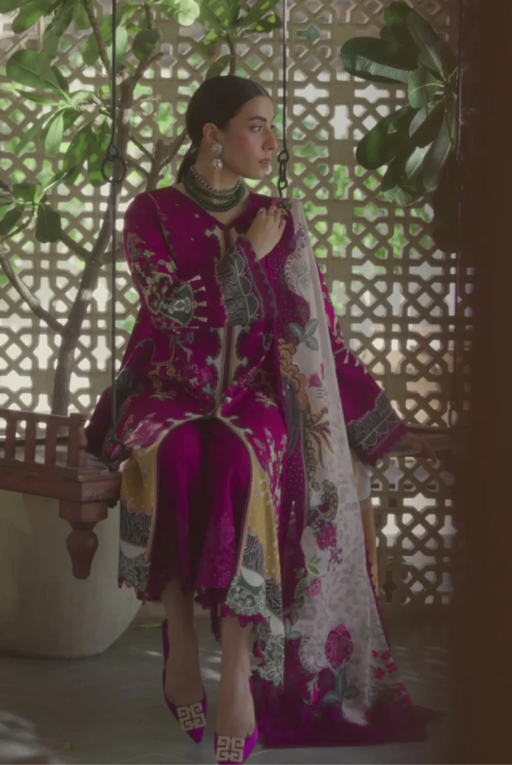 3 Piece Stitched Qalamkar Qprint'25 QW# 04 (B) LACEY