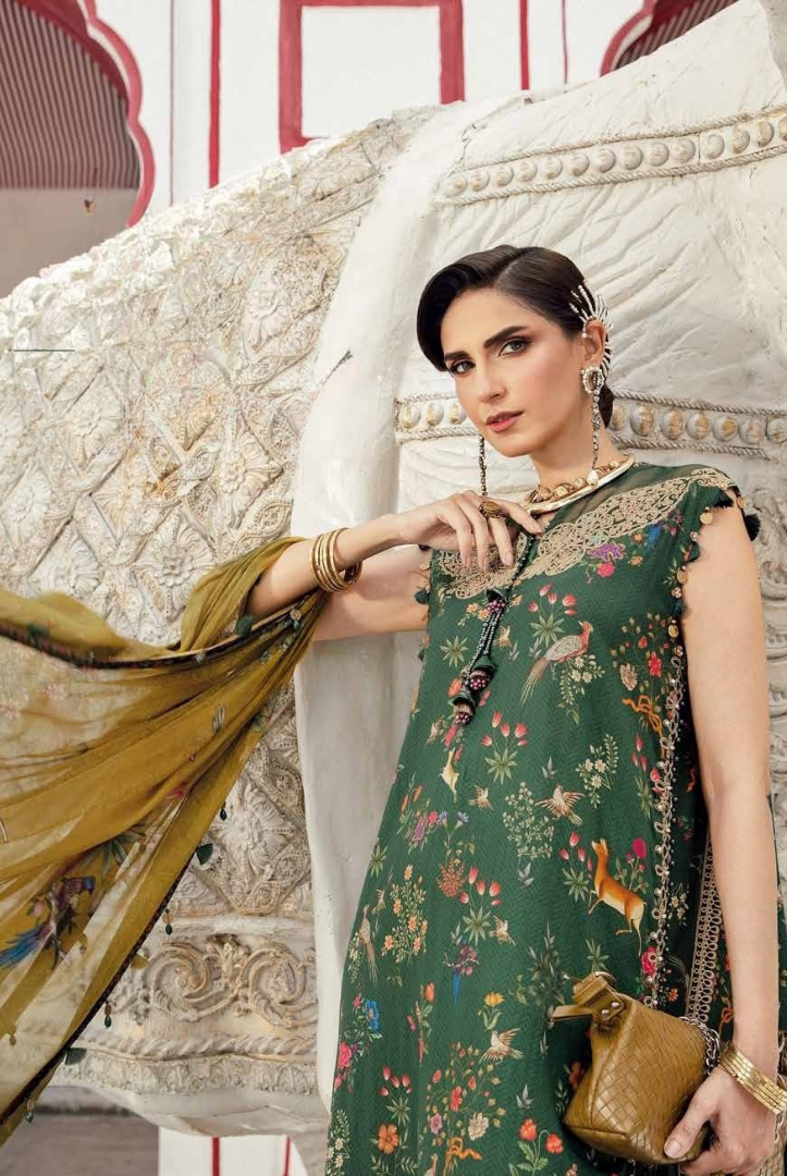 3 Piece Stitched Embroidered Linen Rani Mahal by Maria B M prints Fall Edit'25 Winter Collection MB25FE-7B