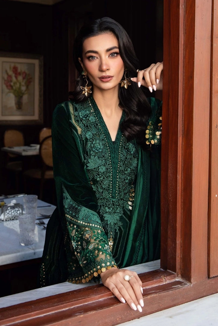 3 Piece Stitched Embroidered Velvet Suit From Maria.B Winter Luxe'24 Collection - 09