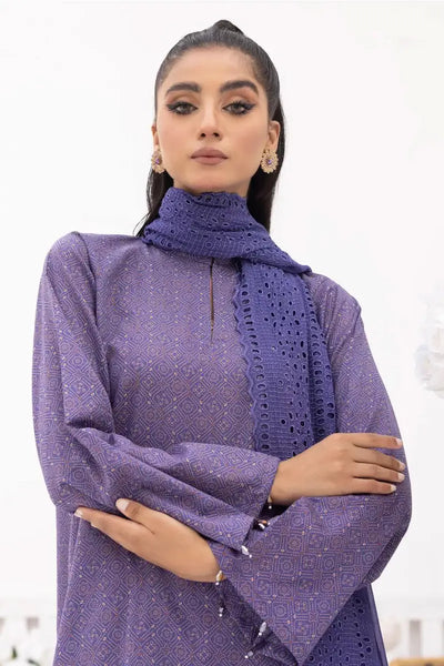 Mahee's By Riaz Arts 3 Piece Stitched Suit - 04