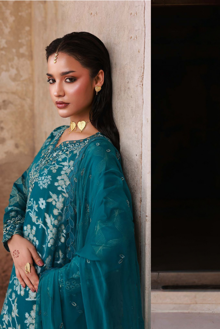 3 Piece Stitched premium embroidered Maya Jacquard New Collection'25 by Nureh NJ-102