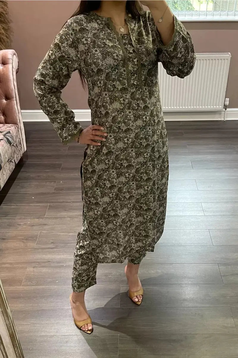 Qaus-e-Qaza 2 Piece Suit - Brown Blend